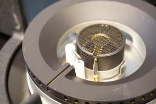 純藍(lán)猛火與高效節(jié)能的完美融合——方太JACB系列燃?xì)庠钌疃葴y評與技術(shù)解析